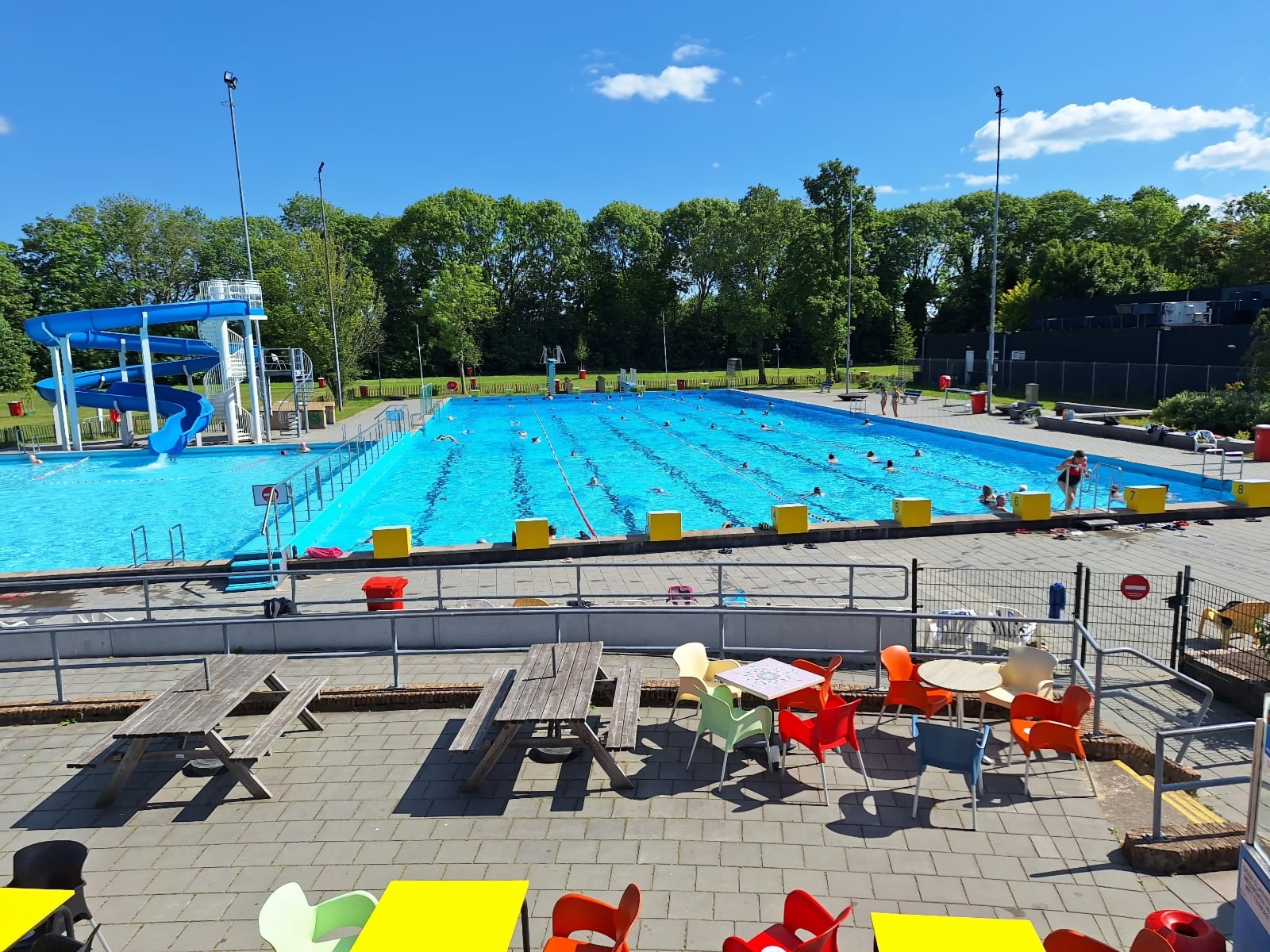 Zondag 7 september is het buitenbad de Vliet de gehele dag geopendv